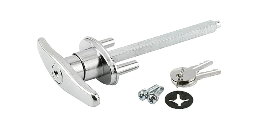 Old Style Garage Door Locks Replacements in Exeter, California