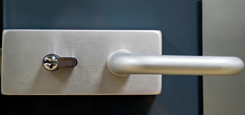 Change Patio Door Locks in Exeter, California